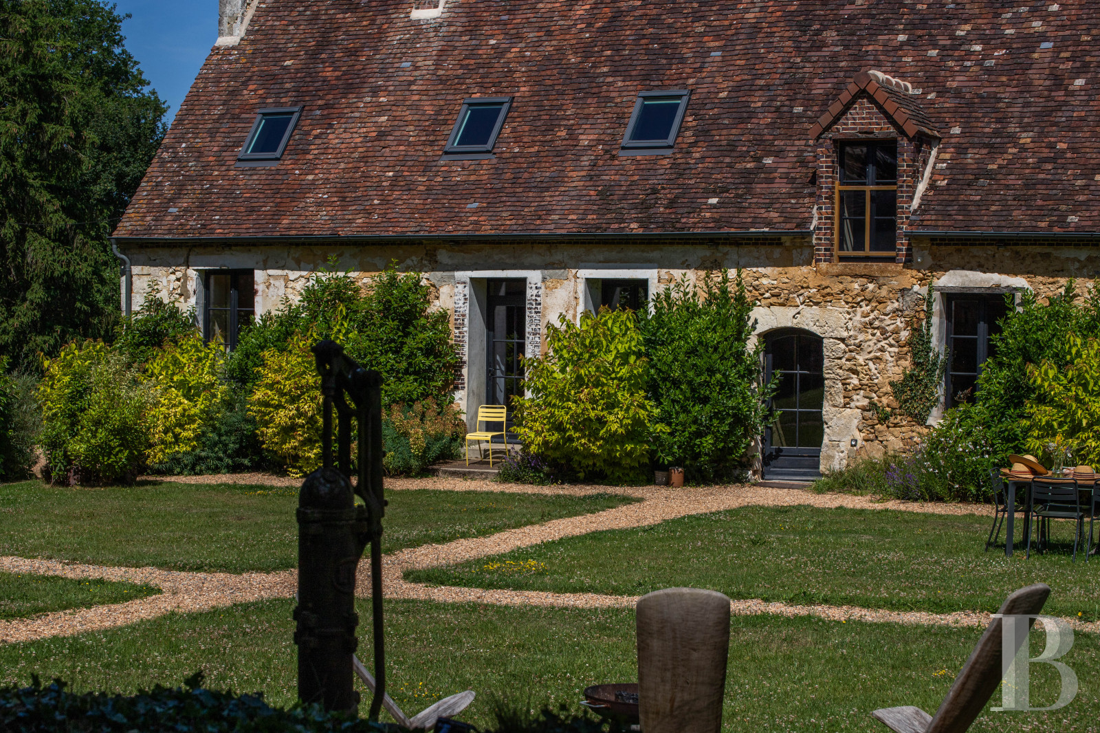 An 18th-century Perche farmhouse converted into a family home in the Orne department, on the border with the Sarthe department - photo  n°7